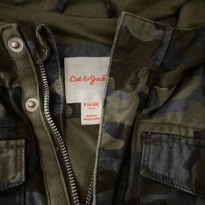 Girls jacket size 6/6x cat and Jack